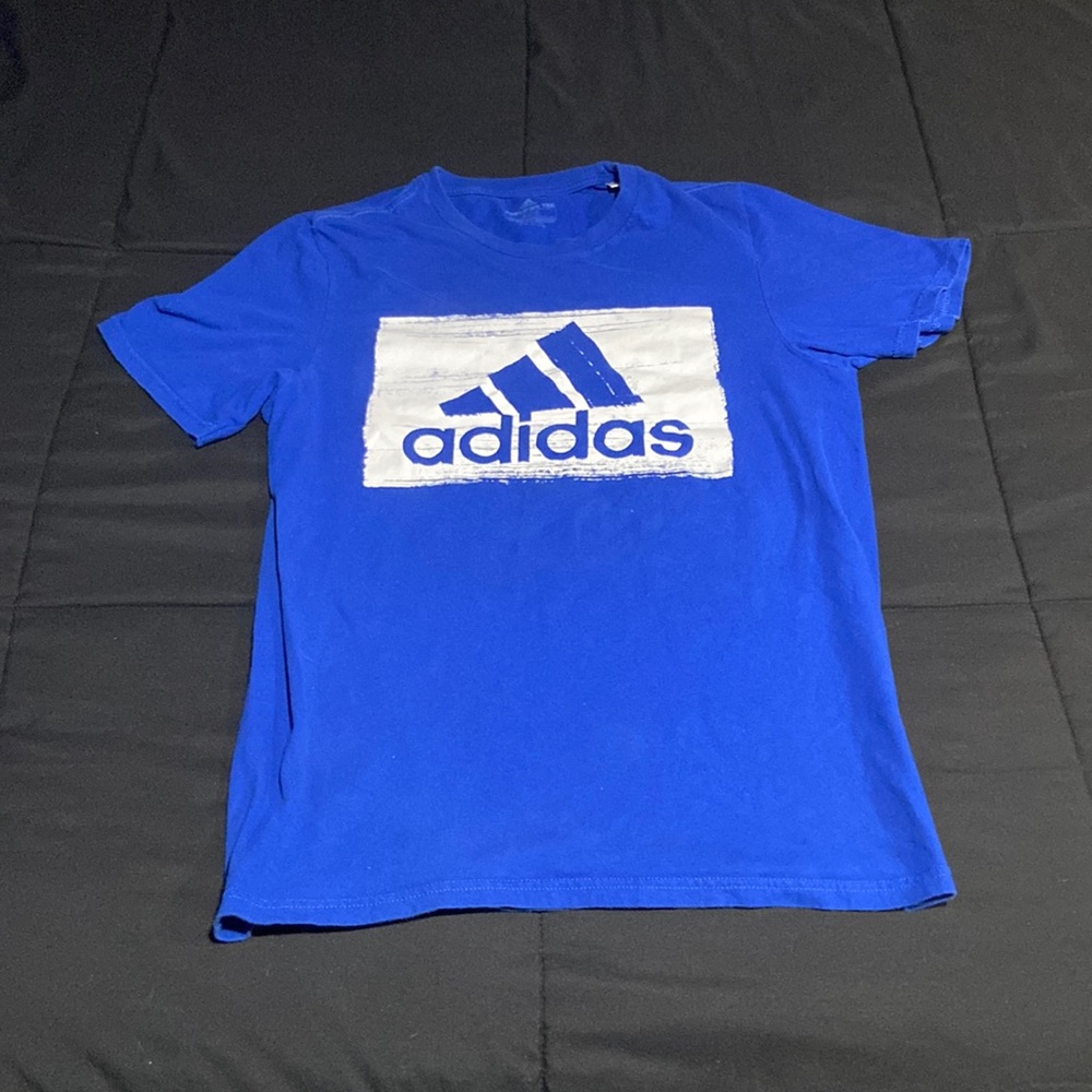 Adidas Tee shirt